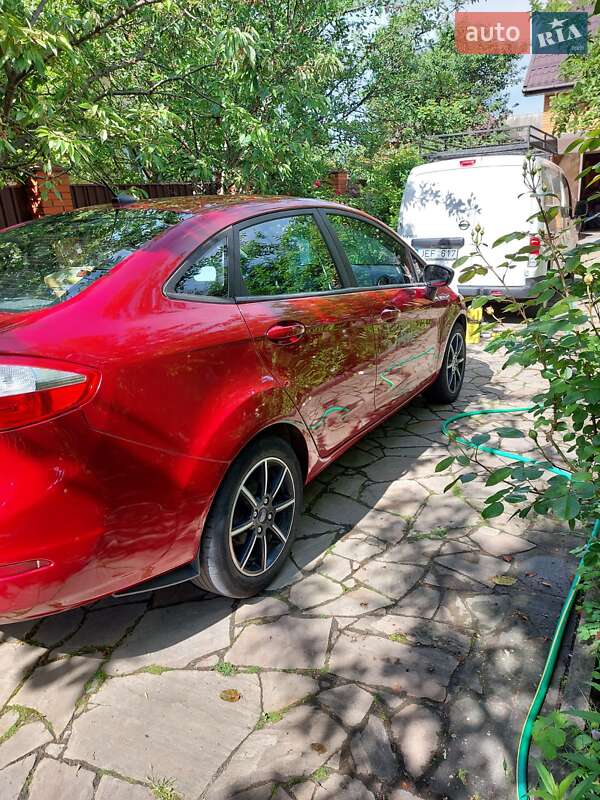 Седан Ford Fiesta 2017 в Житомире