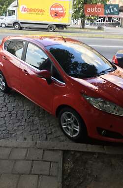 Хэтчбек Ford Fiesta 2013 в 