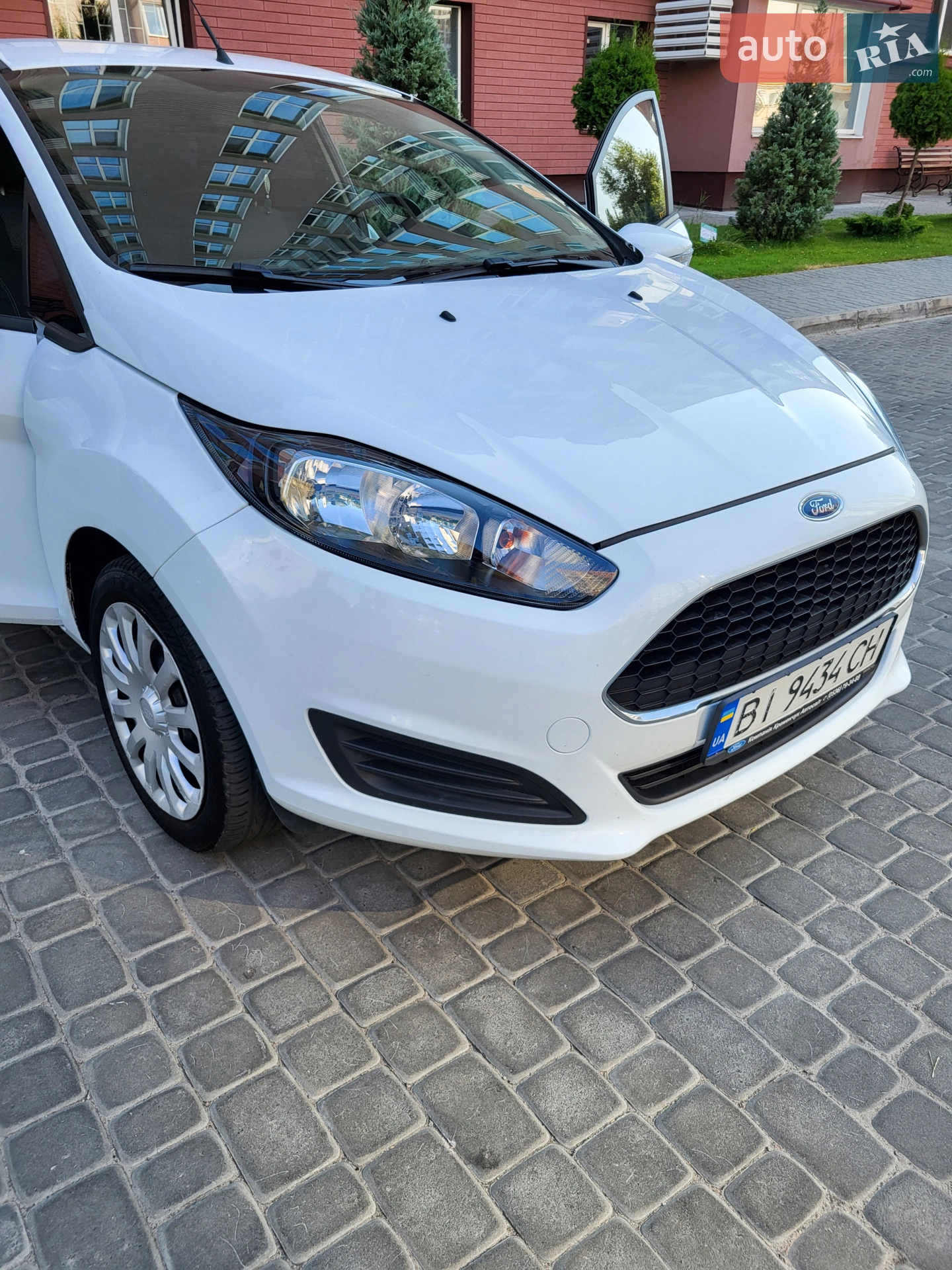 2016 Ford Fiesta - мініатюра 4