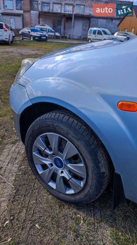 Хэтчбек Ford Fiesta 2007 в Дубровице фото 2 Хэтчбек Ford Fiesta 2007 в Дубровице