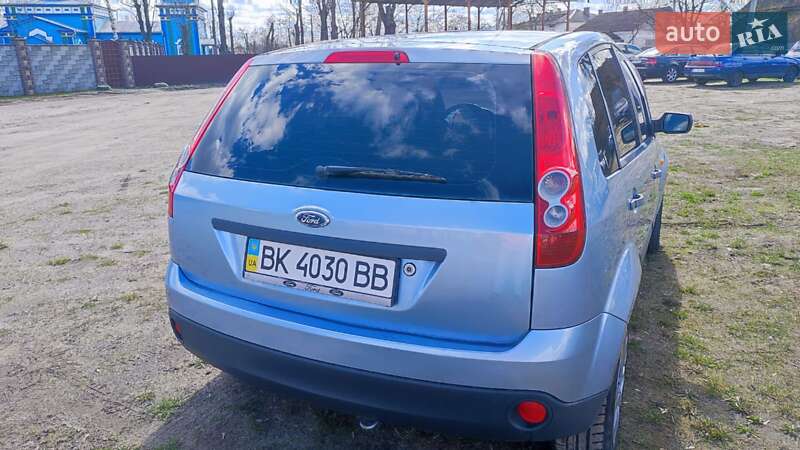 Хэтчбек Ford Fiesta 2007 в Дубровице фото 24 Хэтчбек Ford Fiesta 2007 в Дубровице