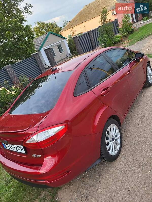 Седан Ford Fiesta 2013 в Одессе