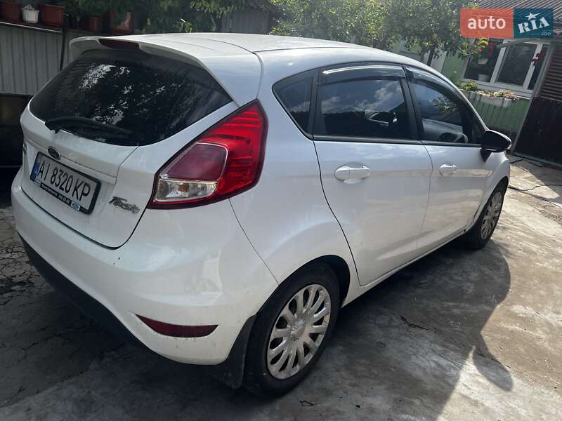 Хэтчбек Ford Fiesta 2013 в Белой Церкви фото 2 Хэтчбек Ford Fiesta 2013 в Белой Церкви