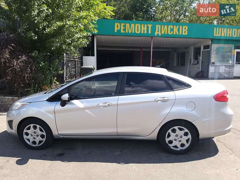 Ford Fiesta 2011