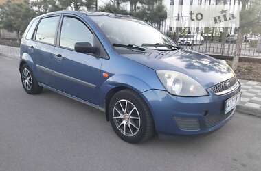 Хэтчбек Ford Fiesta 2007 в Вишневом