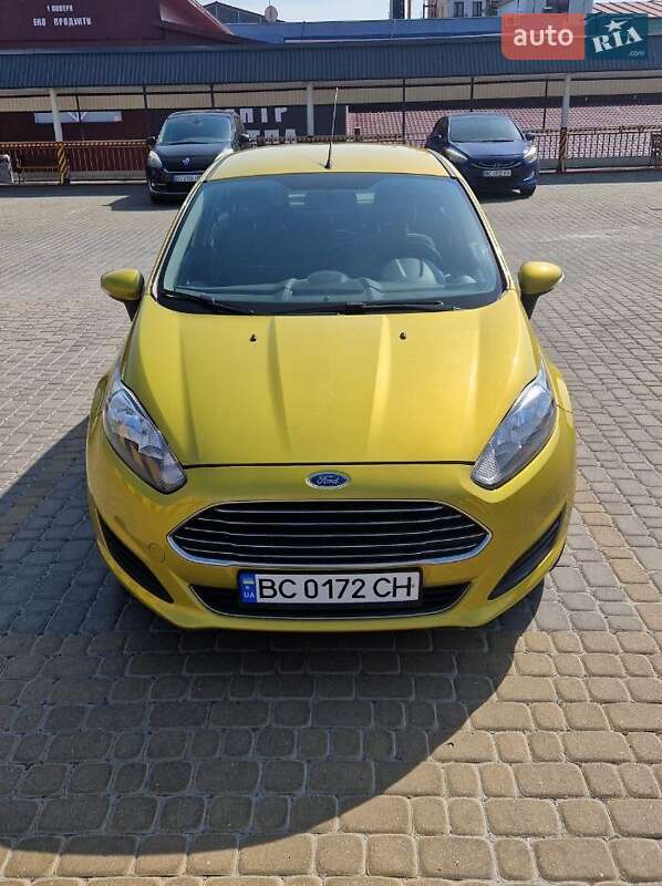 Хэтчбек Ford Fiesta 2013 в Львове