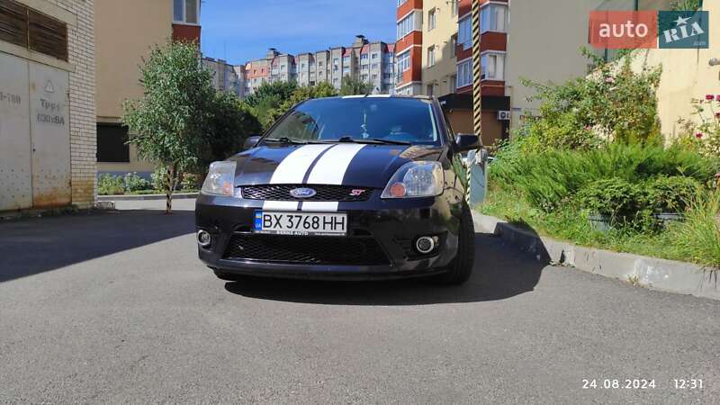 Хэтчбек Ford Fiesta 2007 в Хмельницком