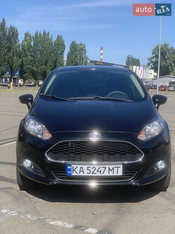 Седан Ford Fiesta 2018 в Києві