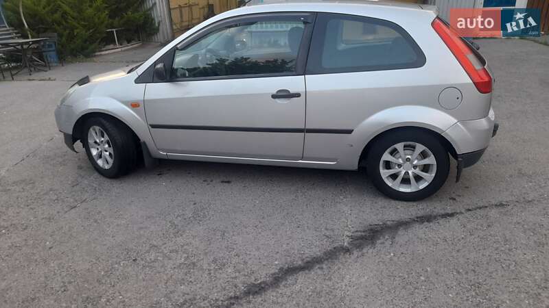 Хетчбек Ford Fiesta 2005 в Харкові