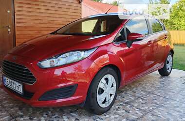 Хэтчбек Ford Fiesta 2015 в Днепре