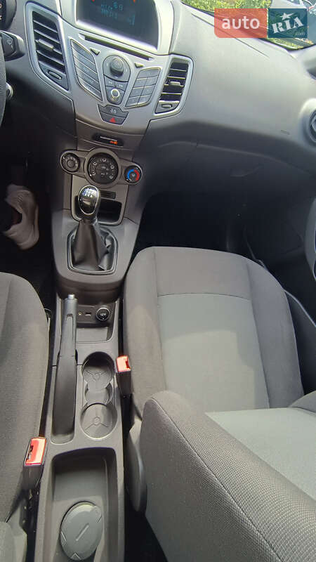 Хетчбек Ford Fiesta 2013 в Білогородці