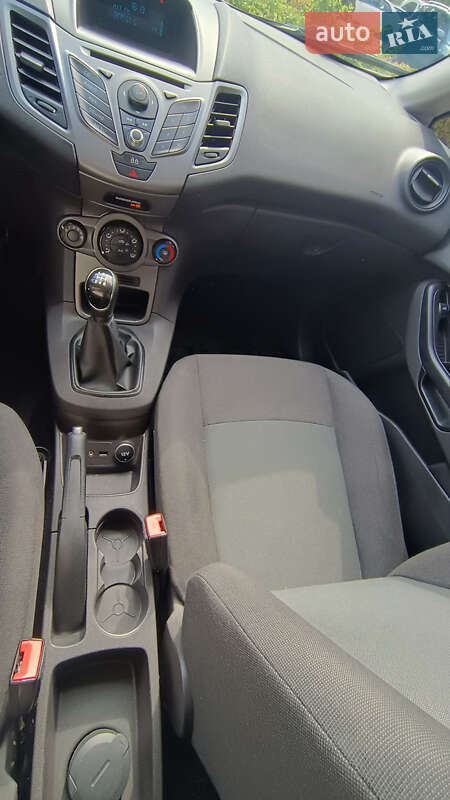 Хетчбек Ford Fiesta 2013 в Білогородці