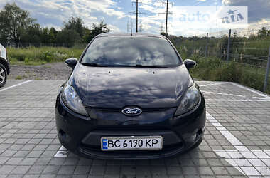 Хэтчбек Ford Fiesta 2010 в Львове