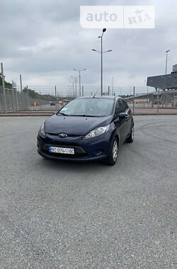 Хэтчбек Ford Fiesta 2011 в Львове