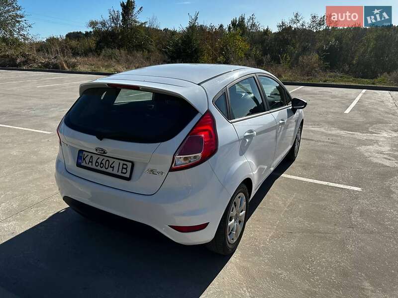 Хэтчбек Ford Fiesta 2016 в Синельниково фото 6 Хэтчбек Ford Fiesta 2016 в Синельниково