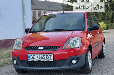 Хэтчбек Ford Fiesta 2007 в Вапнярке