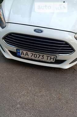 Хетчбек Ford Fiesta 2013 в Києві