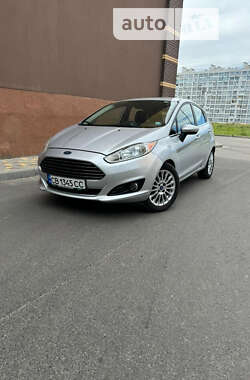 Хетчбек Ford Fiesta 2013 в Чернігові