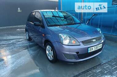 Хэтчбек Ford Fiesta 2006 в Каменец-Подольском