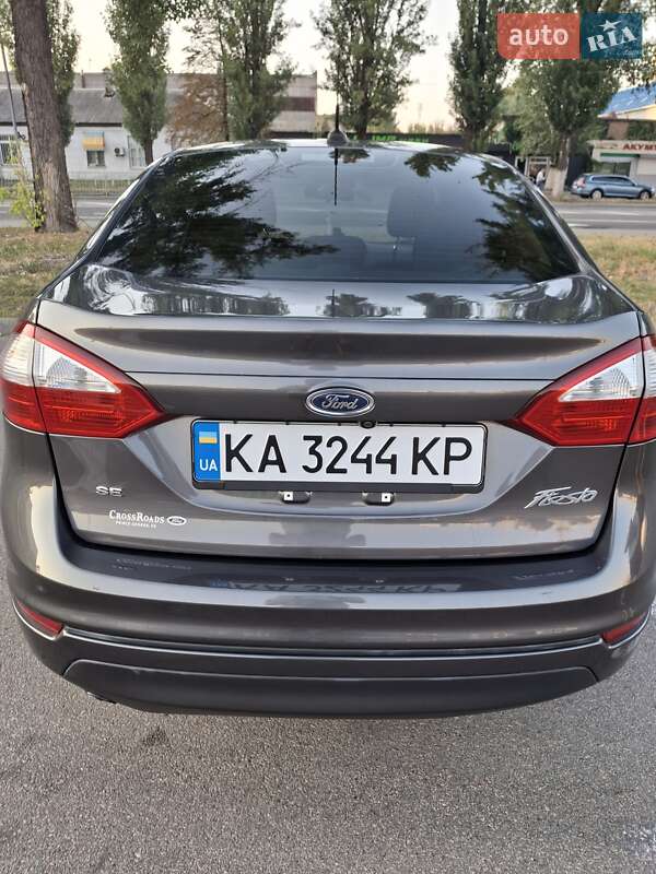 Седан Ford Fiesta 2018 в Киеве