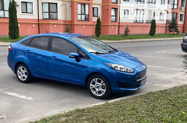 Седан Ford Fiesta 2016 в Рівному