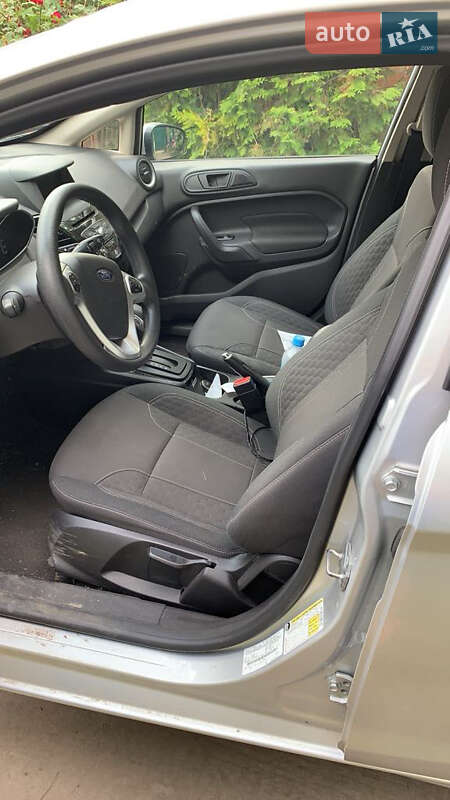 Хэтчбек Ford Fiesta 2019 в Ромнах