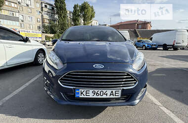 Хэтчбек Ford Fiesta 2015 в Павлограде