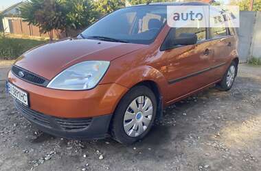 Хэтчбек Ford Fiesta 2004 в Полтаве