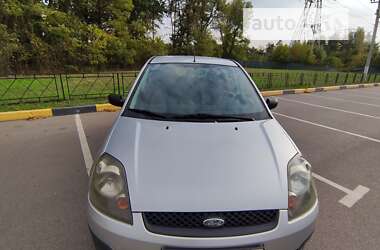 Хэтчбек Ford Fiesta 2007 в Киеве