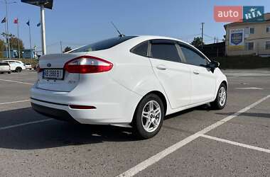 Седан Ford Fiesta 2017 в 