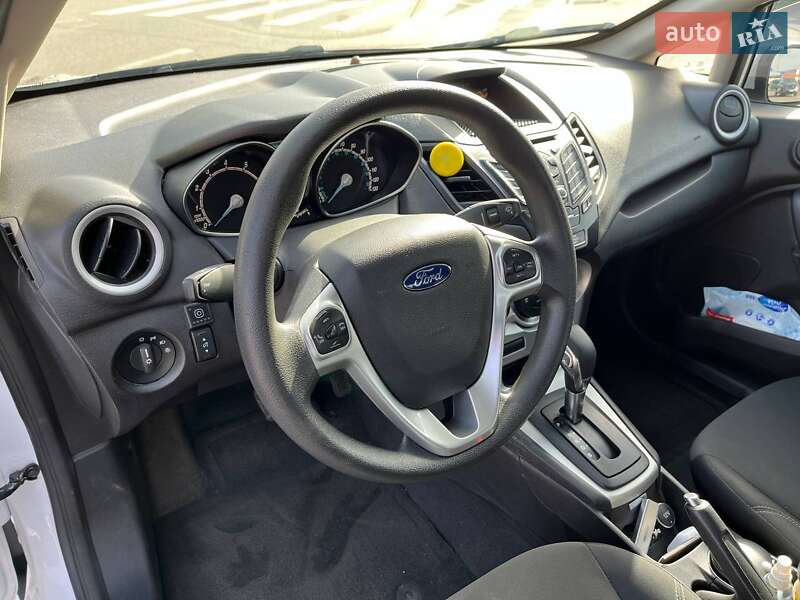 Седан Ford Fiesta 2017 в Виннице