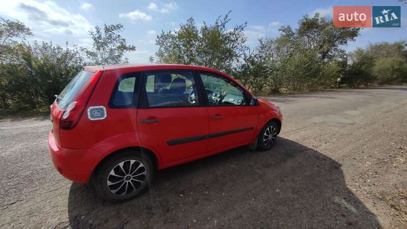 Хэтчбек Ford Fiesta 2007 в Вознесенске фото 13 Хэтчбек Ford Fiesta 2007 в Вознесенске