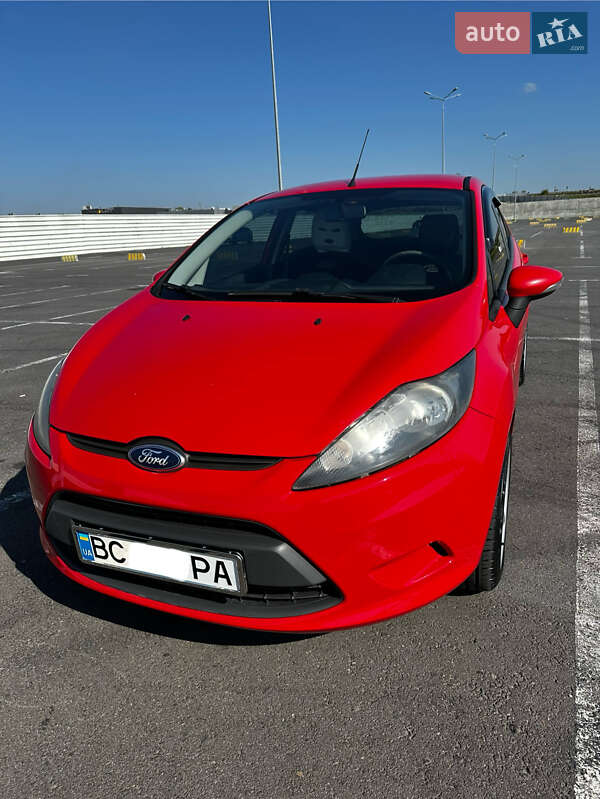 Хэтчбек Ford Fiesta 2012 в Львове фото 5 Хэтчбек Ford Fiesta 2012 в Львове