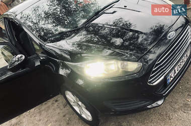 Седан Ford Fiesta 2017 в Києві