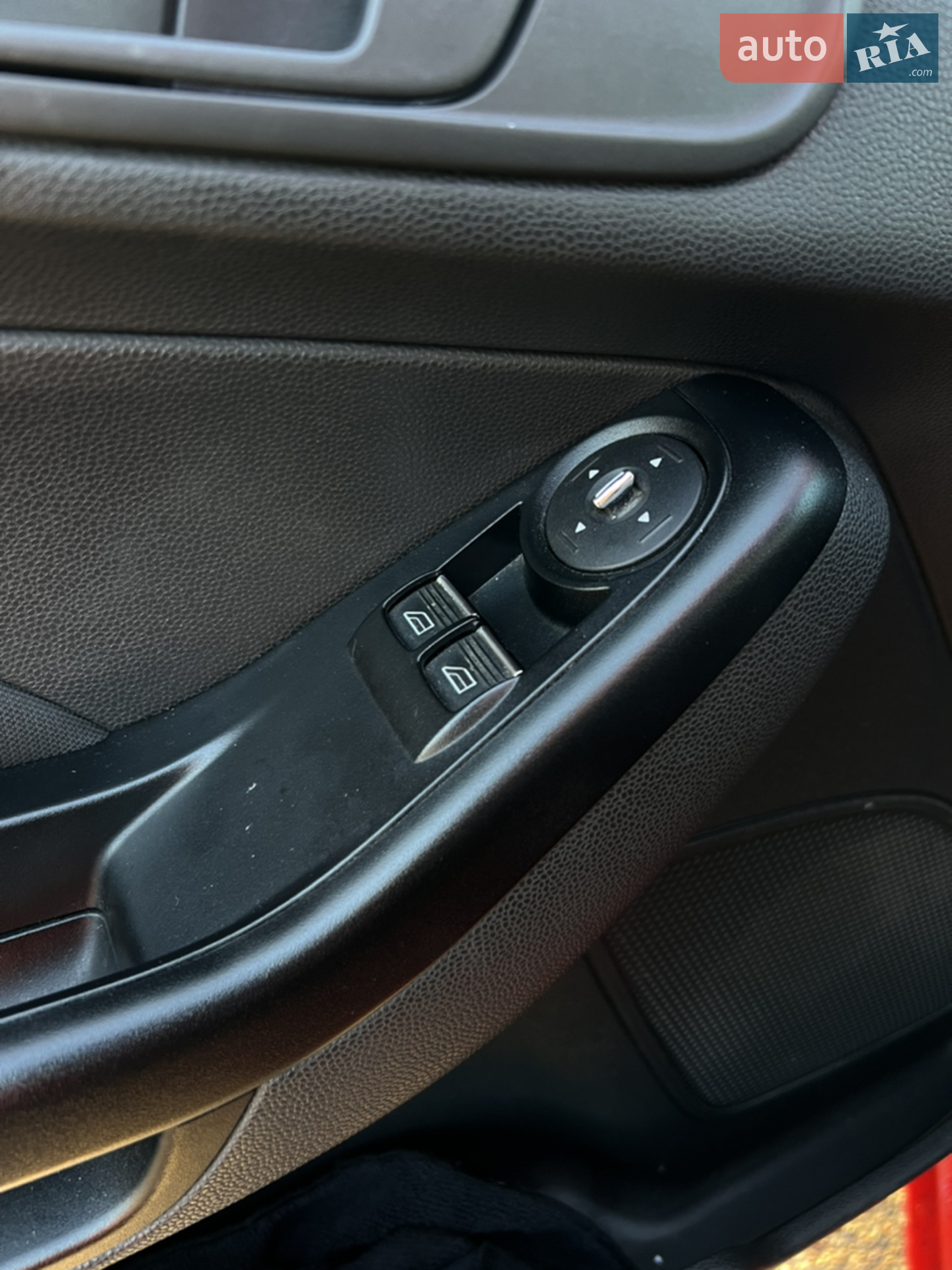2013 Ford Fiesta - мініатюра 15