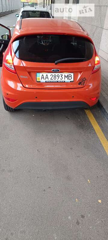 Хэтчбек Ford Fiesta 2011 в Киеве