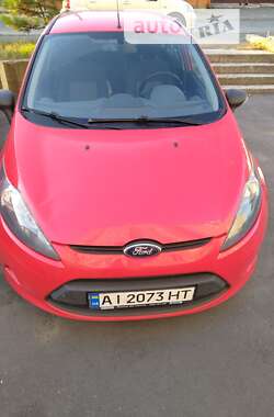 Хетчбек Ford Fiesta 2010 в Києві