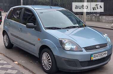 Хетчбек Ford Fiesta 2006 в Києві