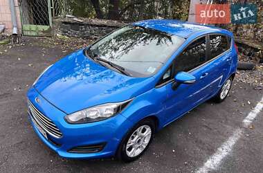 Хэтчбек Ford Fiesta 2014 в Луцке