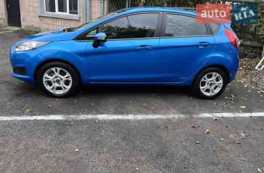 Хэтчбек Ford Fiesta 2014 в Луцке