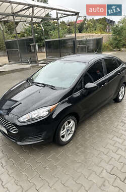 Седан Ford Fiesta 2018 в Києві