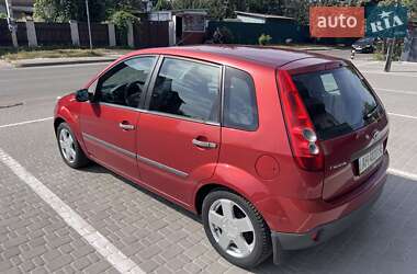 Хетчбек Ford Fiesta 2007 в 