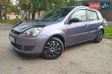 Хетчбек Ford Fiesta 2006 в Ізмаїлі