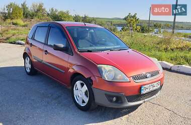 Хетчбек Ford Fiesta 2006 в Теплодарі