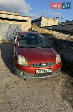 Хетчбек Ford Fiesta 2008 в Дніпрі