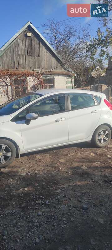 Хэтчбек Ford Fiesta 2011 в Запорожье