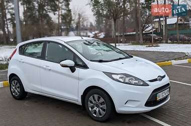 Хэтчбек Ford Fiesta 2011 в Киеве