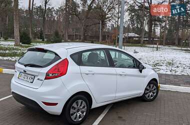 Хэтчбек Ford Fiesta 2011 в Киеве