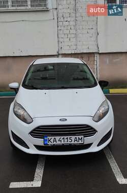 Седан Ford Fiesta 2017 в Киеве