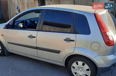 Хэтчбек Ford Fiesta 2008 в 